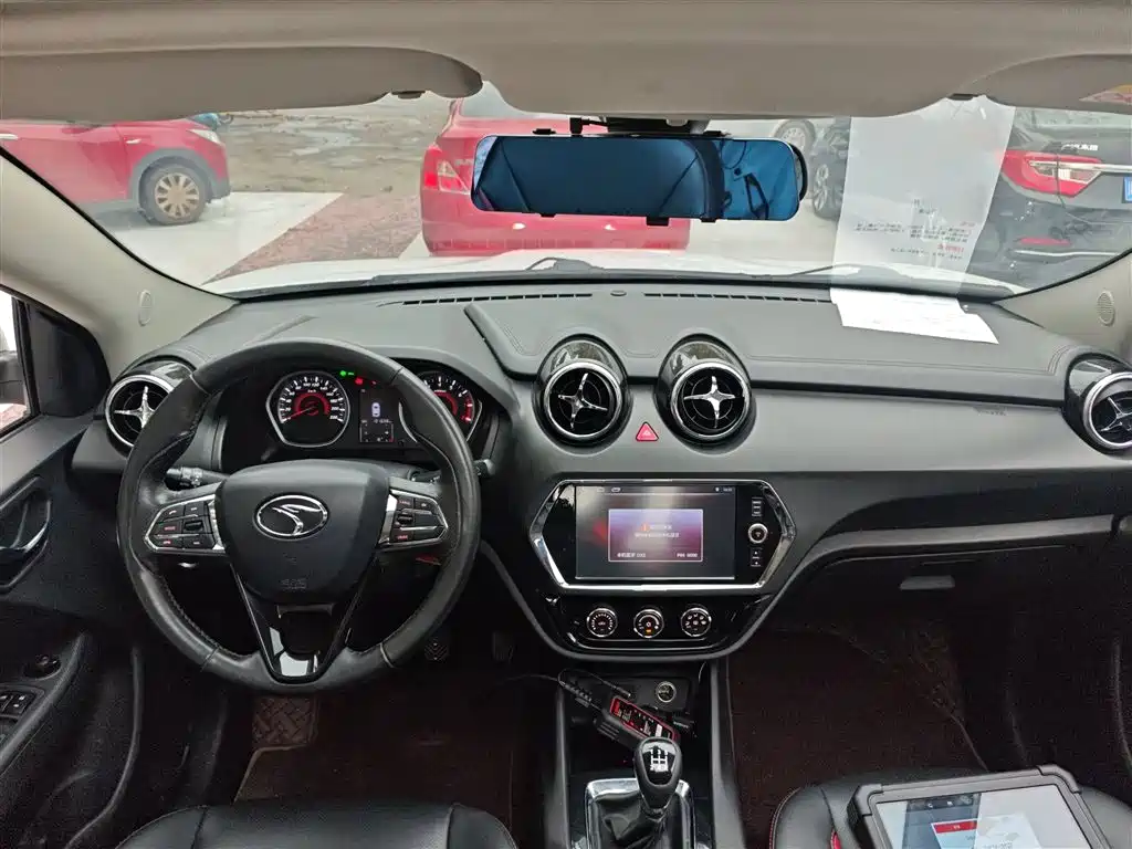 Soueast DX3 2017 2016 1.5L Manual Premium