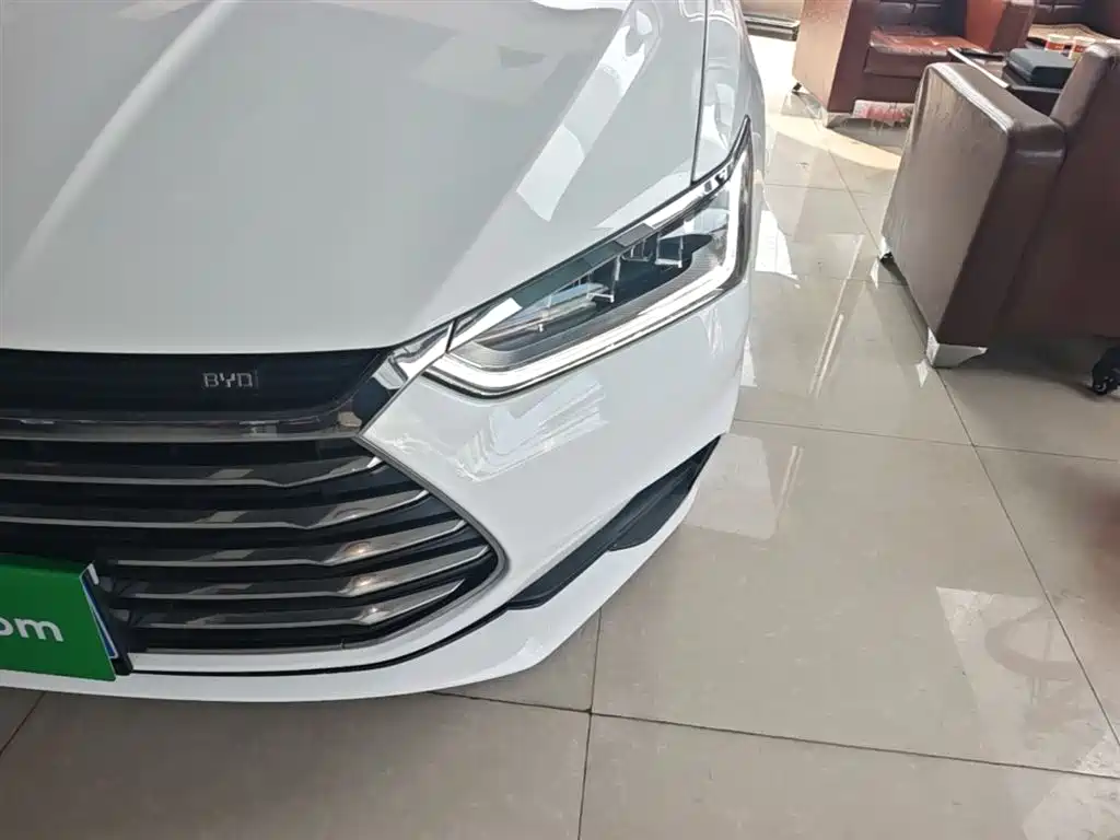 BYD Qin Pro 2020 Surpass Edition 1.5TI Manual Luxury фото 24