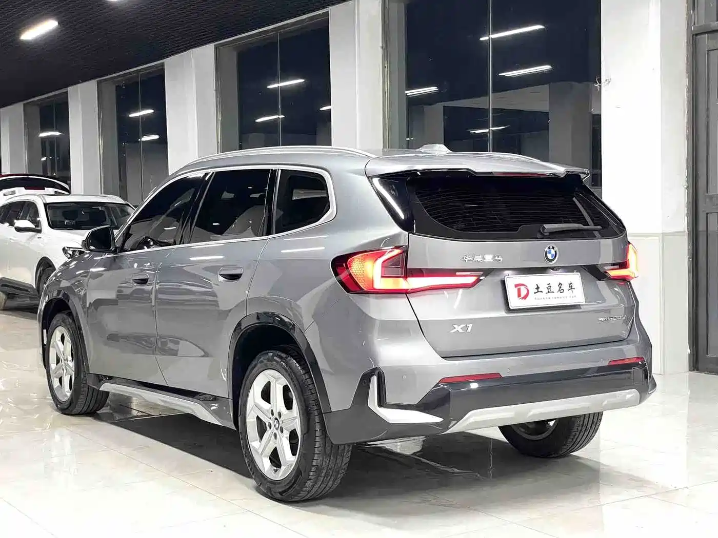 BMW X1 2023 sDrive20Li X Design Package фото 4