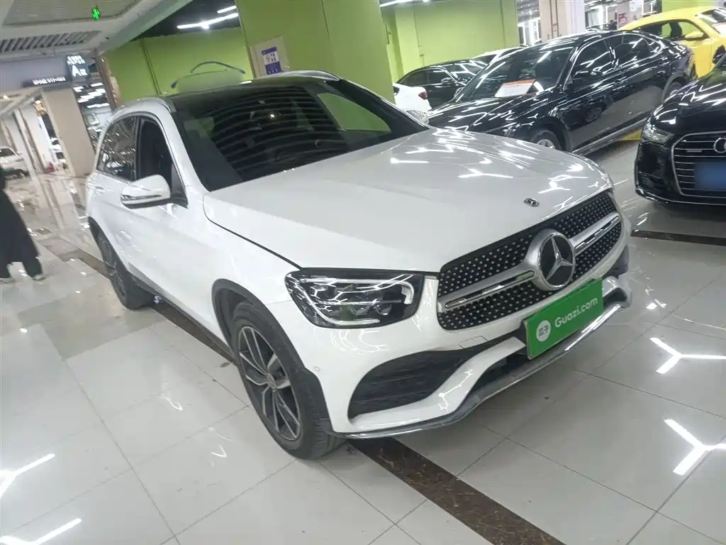 Mercedes-Benz GLC 2022 Facelift GLC 260 L 4MATIC Luxury Model фото 22