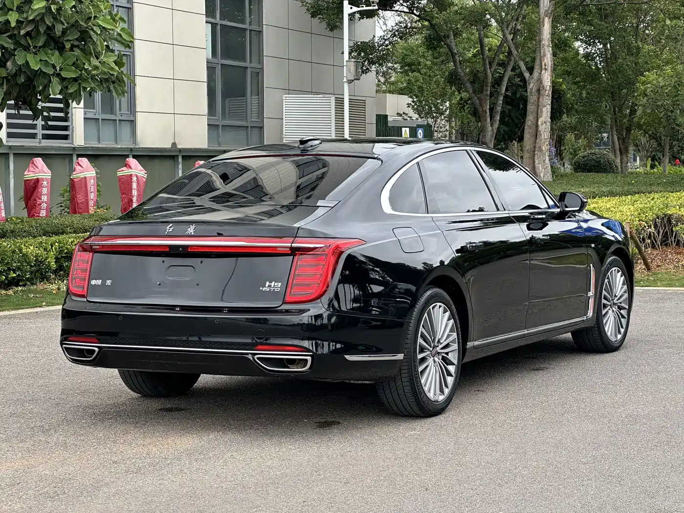 Hongqi H9 2020 2.0T Smart Connection Qi Xiang Edition фото 6