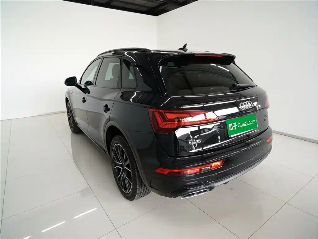Audi Q5L 2024 Model 40 TFSI Fashion Dynamic фото 23