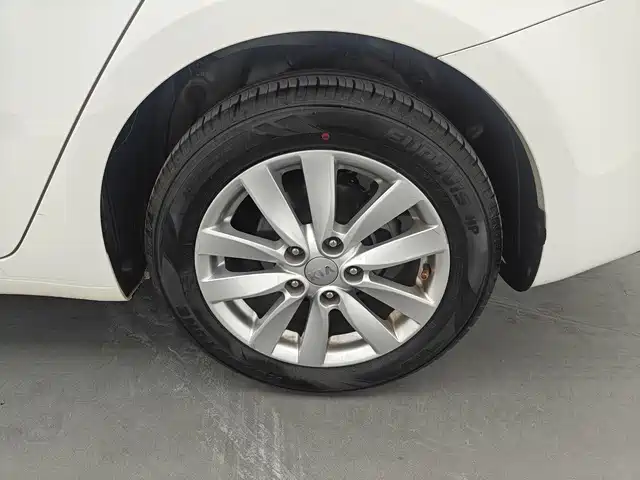 Kia K3 2015 1.6L Manual GLS фото 15