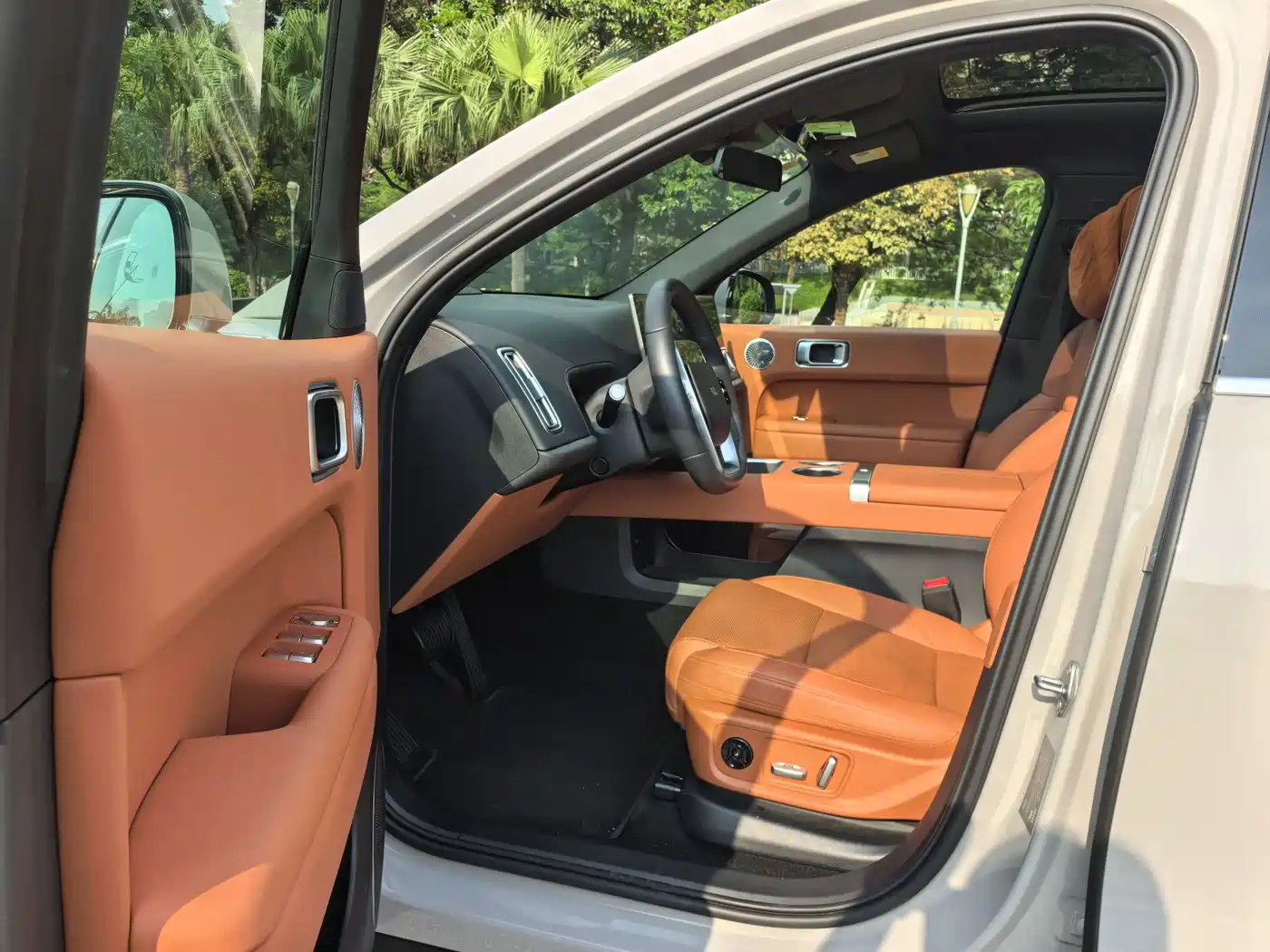 Li Auto L6 2025 Max Smart Renewal Edition фото 4
