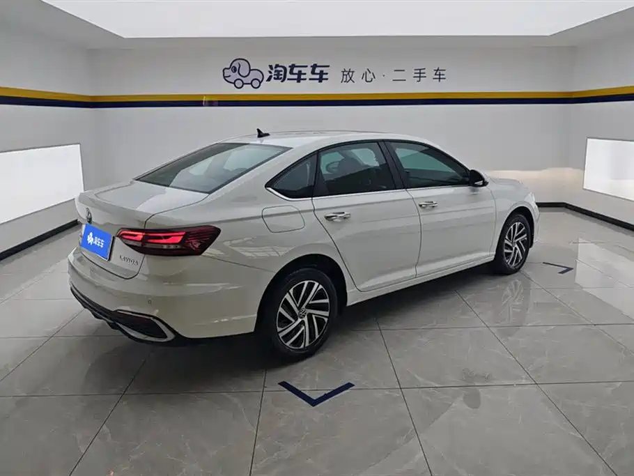 Volkswagen Lavida 2024 Model 1.5L Automatic Starlight 5 Million Edition фото 3