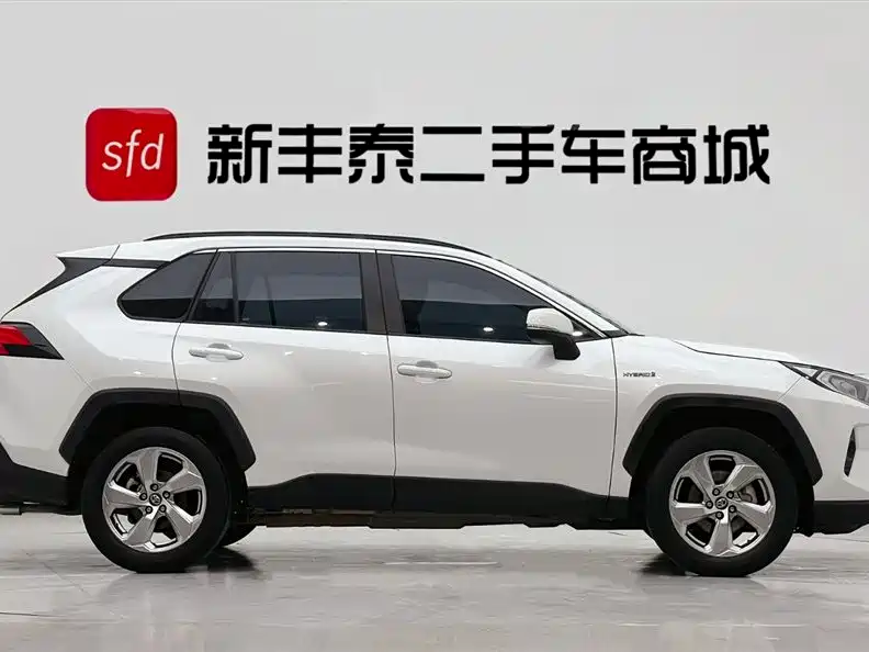 Toyota RAV4 Rongfang 2022 Hybrid 2.5L E-CVT 2WD Elite Edition фото 3