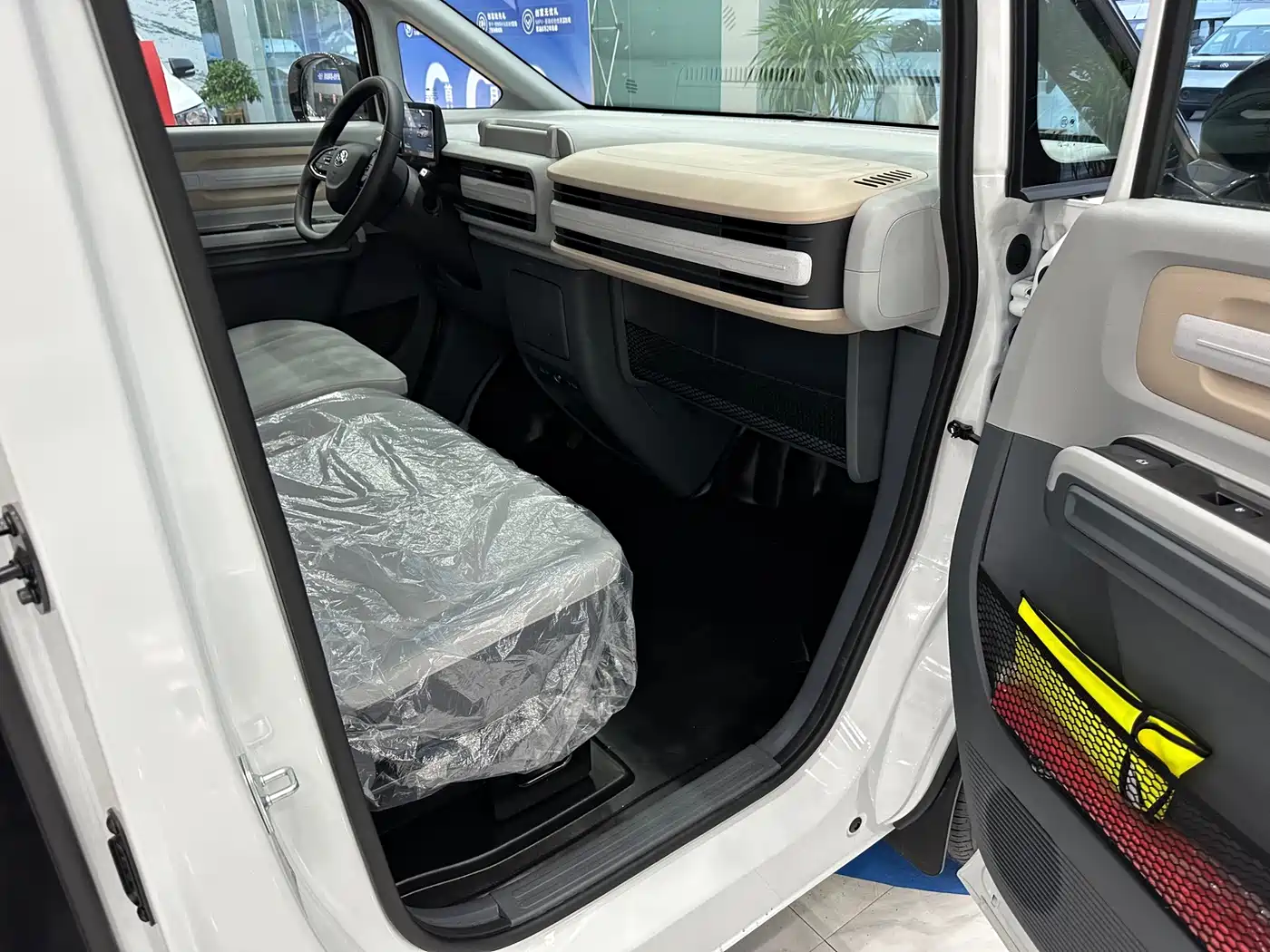 SAIC Maxus Dana V1L фото 18