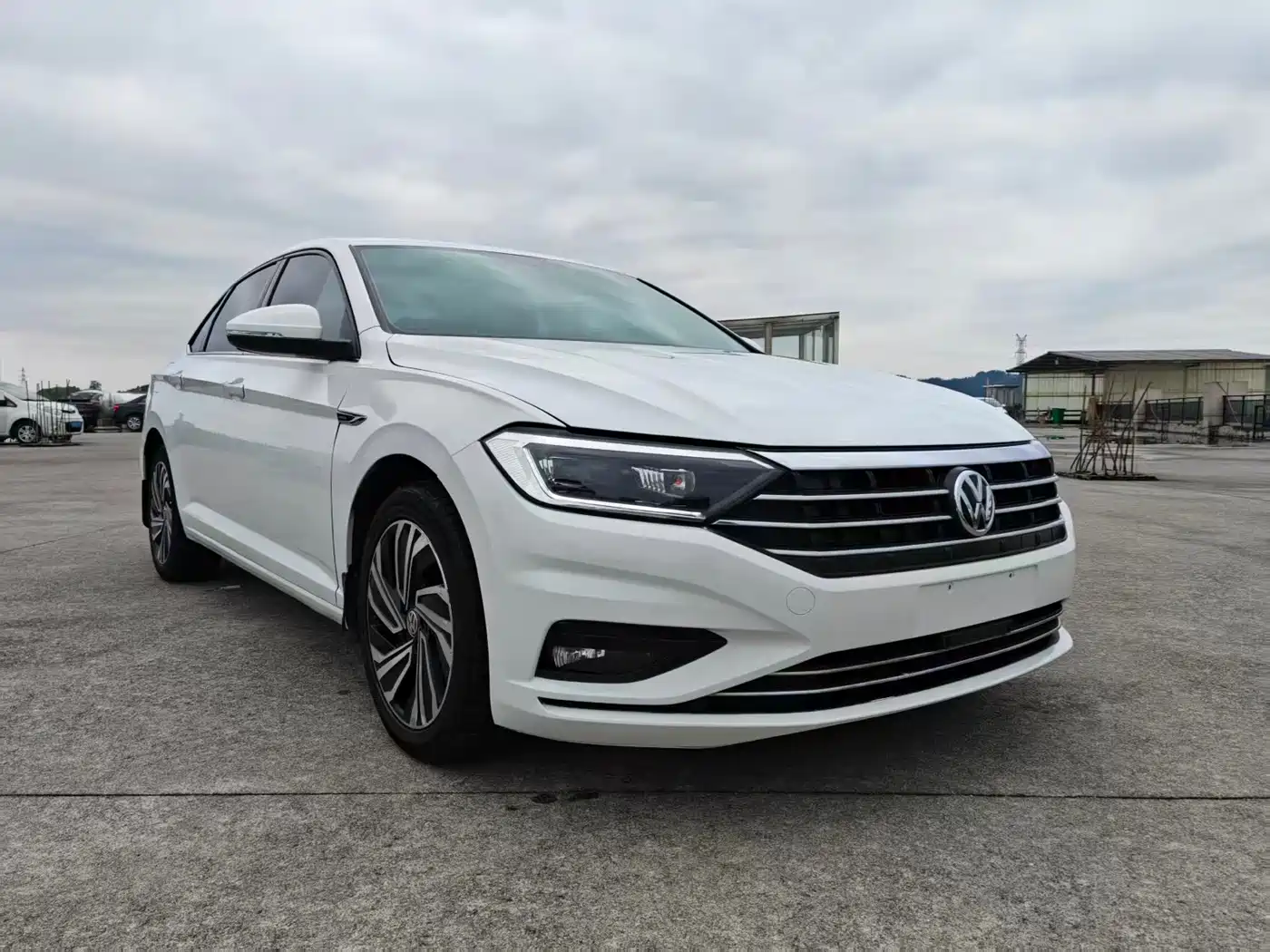 Volkswagen Sagitar 2021 280TSI DSG Comfort Smart Connect Edition фото 3