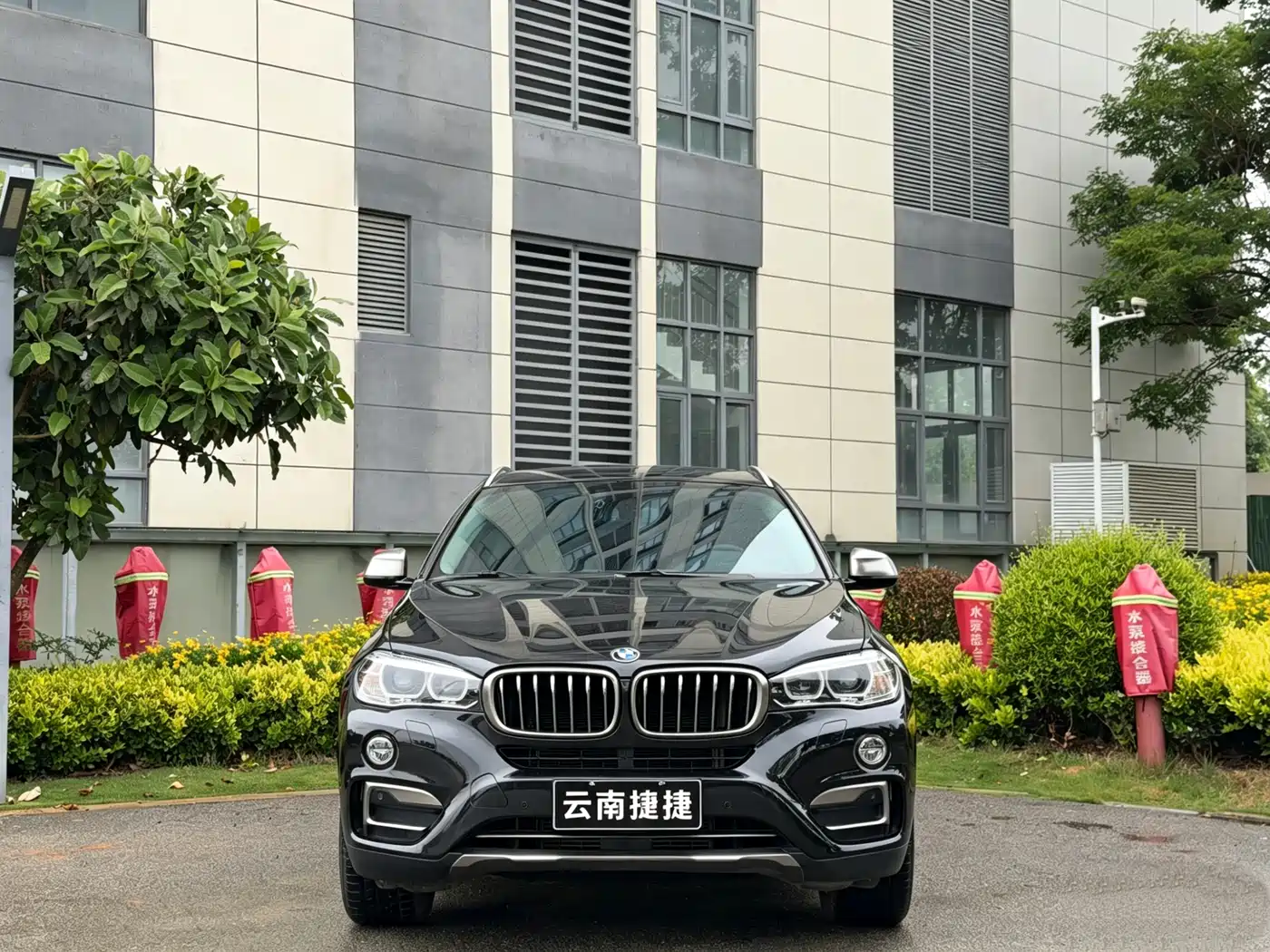 BMW X6 2017 xDrive28i фото 2