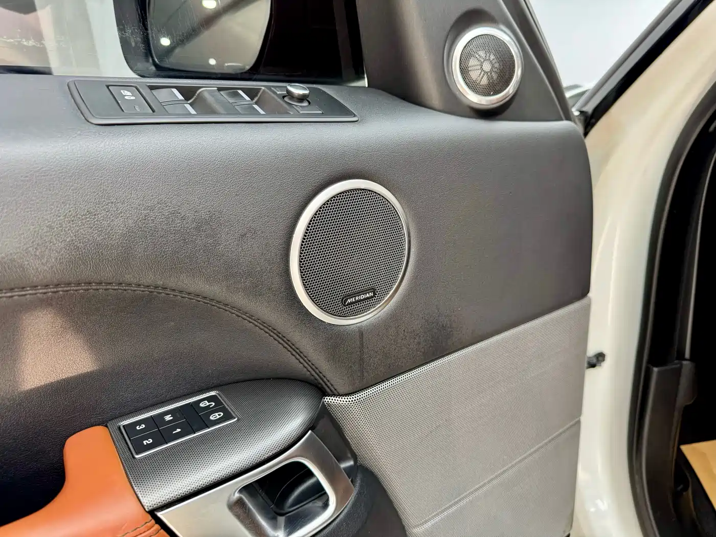 Land Rover Range Rover Sport 2016 Model 3.0 SC V6 HSE DYNAMIC фото 10