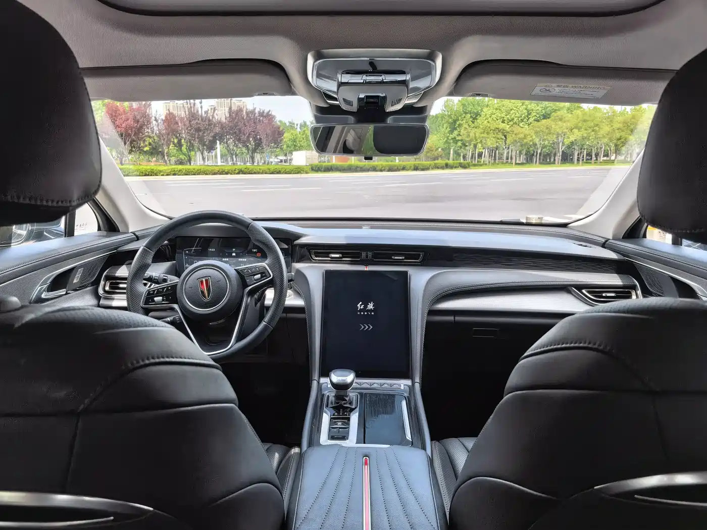 Hongqi H5 2024 1.5T DCT Smart Connect Flag Rhythm Edition фото 13