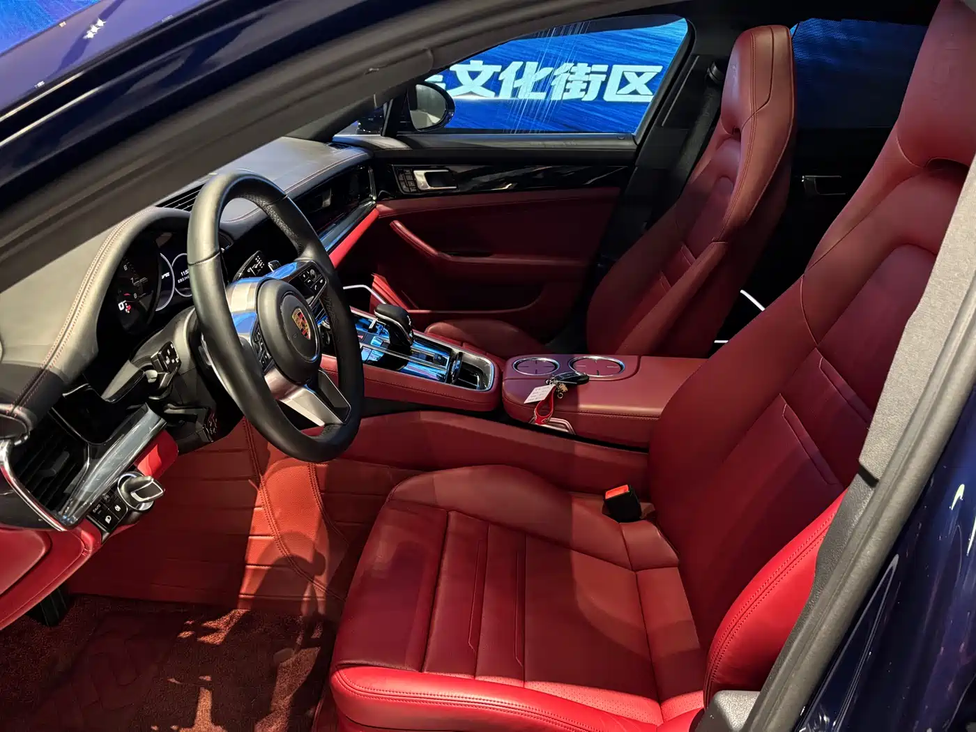 Porsche Panamera 2019 Panamera Executive Long Wheelbase 2.9T фото 9