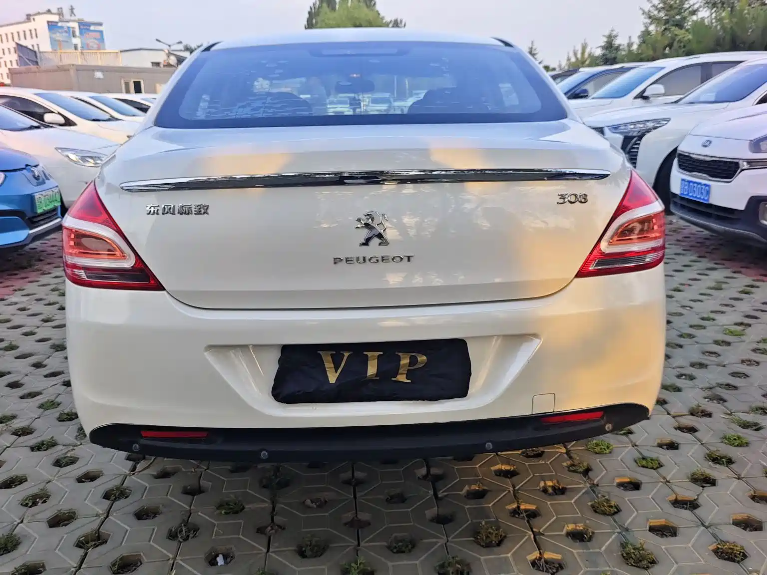 Фото 8 - Peugeot 308