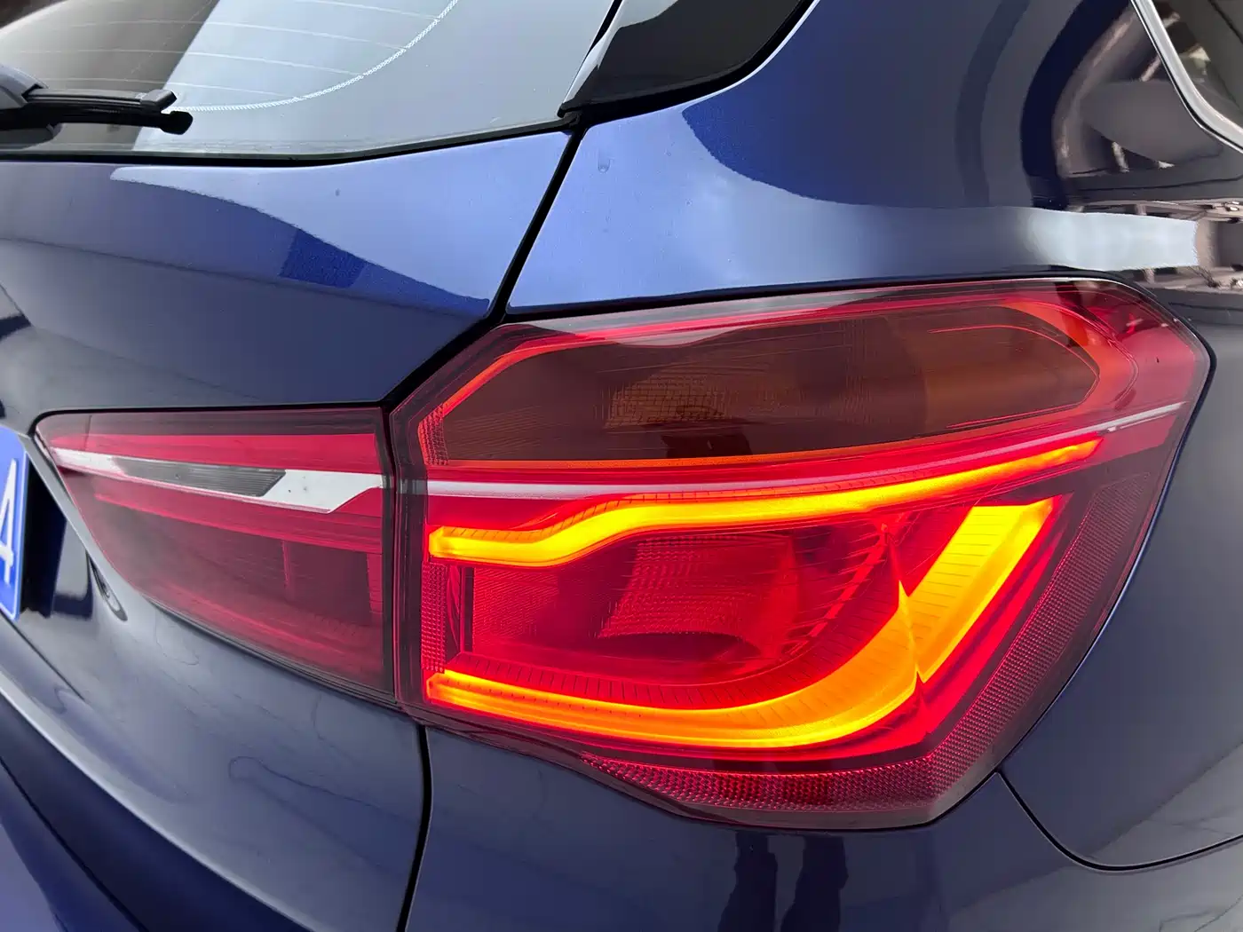 BMW X1 2018 sDrive18Li Premium Model фото 23
