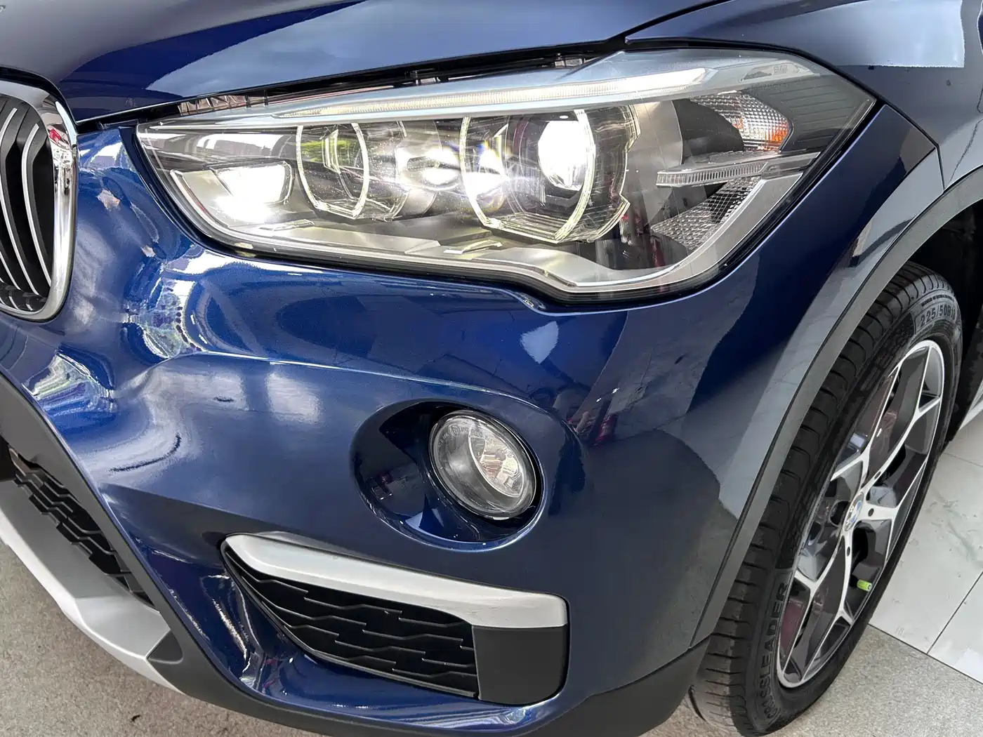 BMW X1 2018 sDrive18Li Premium Model фото 28