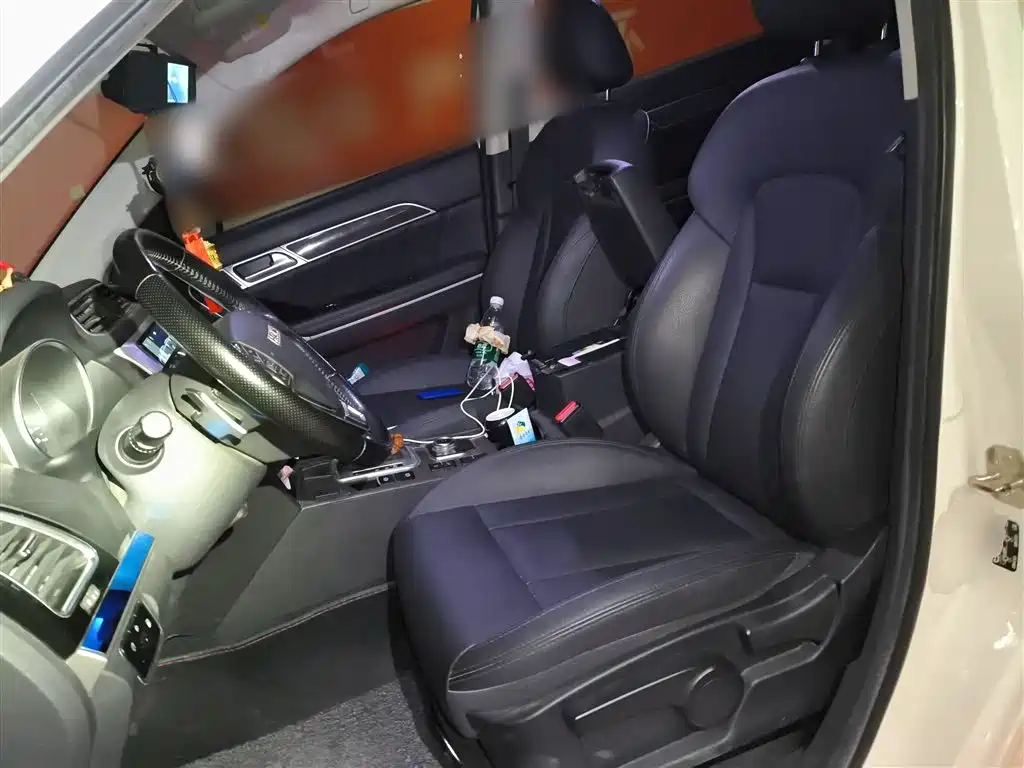 Haval H6 Coupe 2016 Blue Label 1.5T Automatic 2WD Urban фото 8