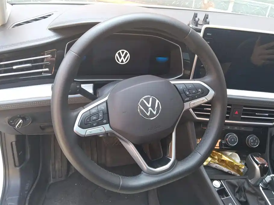 Volkswagen Sagitar 2024 300TSI DSG Surpass Edition фото 15