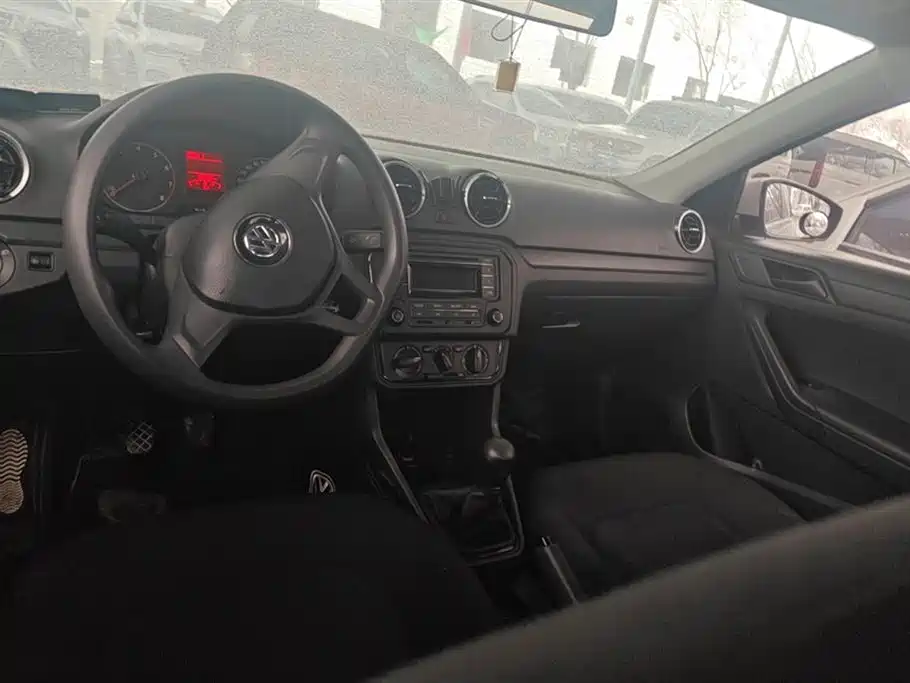 Volkswagen Jetta 2017 1.5L Manual Fashion фото 12