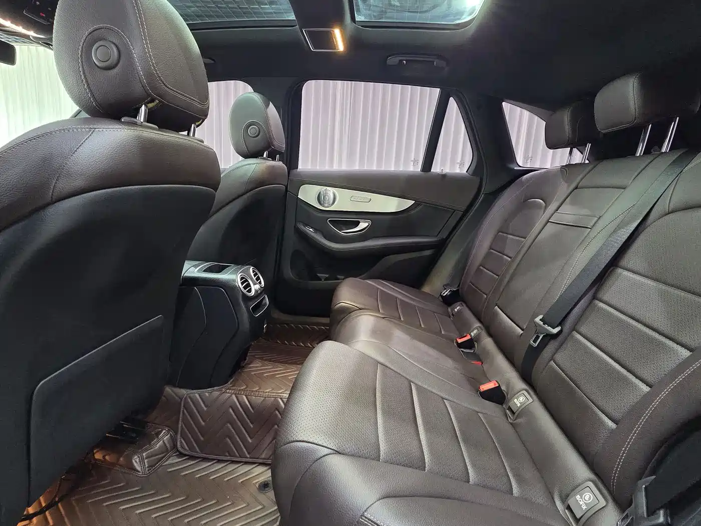 Mercedes-Benz GLC 2020 Facelift GLC 260 L 4MATIC Dynamic фото 9