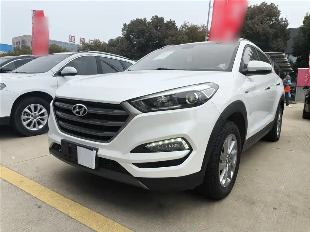 Hyundai Tucson 2015 1.6T Dual Clutch 2WD Smart