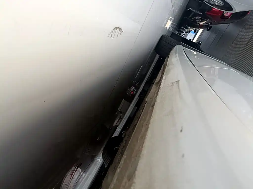 Фото 22 - Geely Emgrand