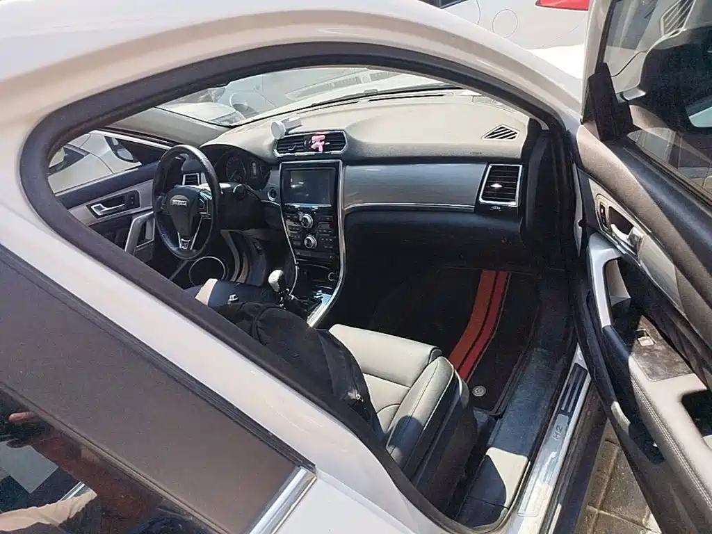 Haval H2 2015 2016 Red Label 1.5T Manual 2WD Elite