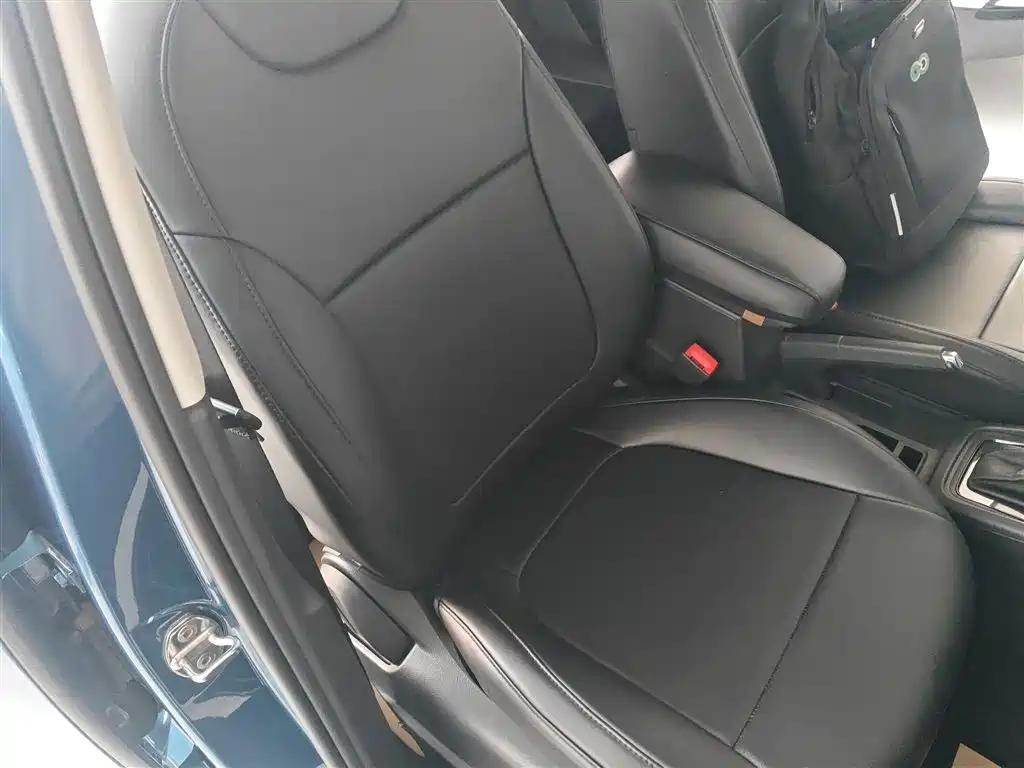 Škoda Kamiq 2018 1.5L Auto Standard Edition China V фото 25