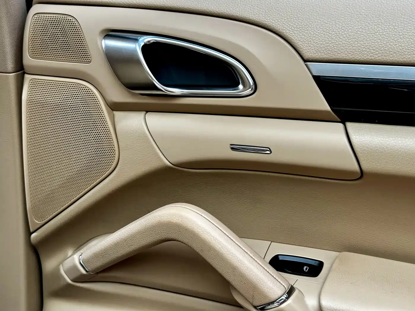 Porsche Cayenne 2011 Cayenne 3.0T фото 23