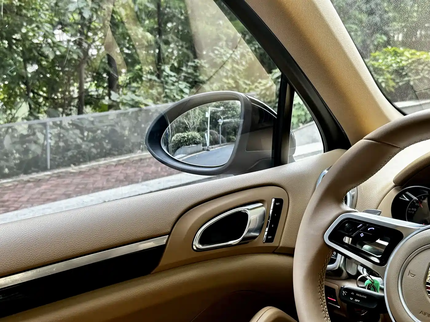 Porsche Cayenne 2011 Cayenne 3.0T фото 20