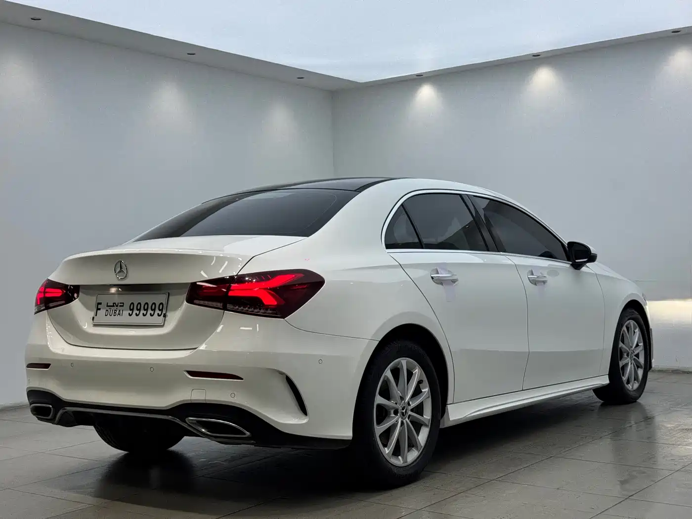 Mercedes-Benz A-Class 2020 A 200 L Sport Sedan фото 9