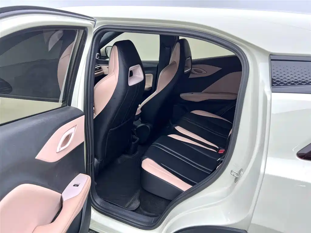 BYD Seagull 2024 Glory Edition 305km Freedom Edition фото 8