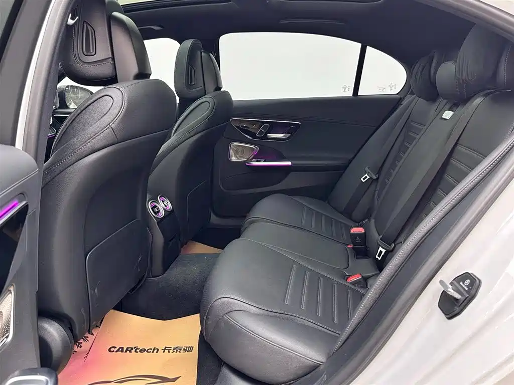 Mercedes-Benz C-Class 2023 C 260 L Night Edition Sport фото 9