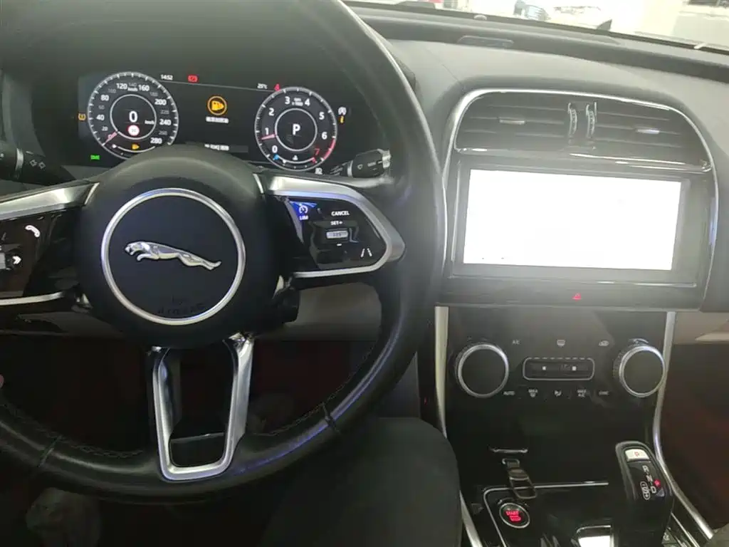 JAGUAR XEL