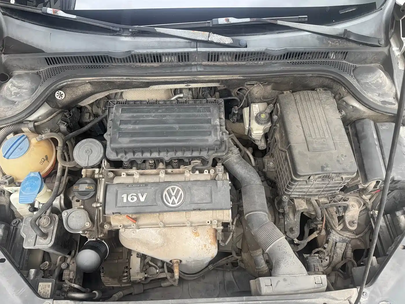 Фото 5 - Volkswagen Sagitar
