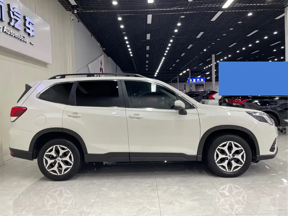 Subaru Forester 2022 2022 2.0i AWD Luxury Edition with EyeSight