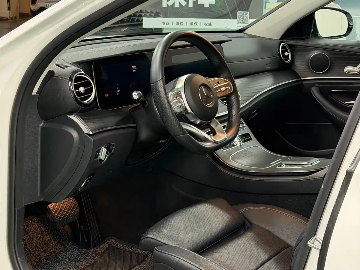 Mercedes-Benz E-Class 2019 E 260 L Sport фото 9