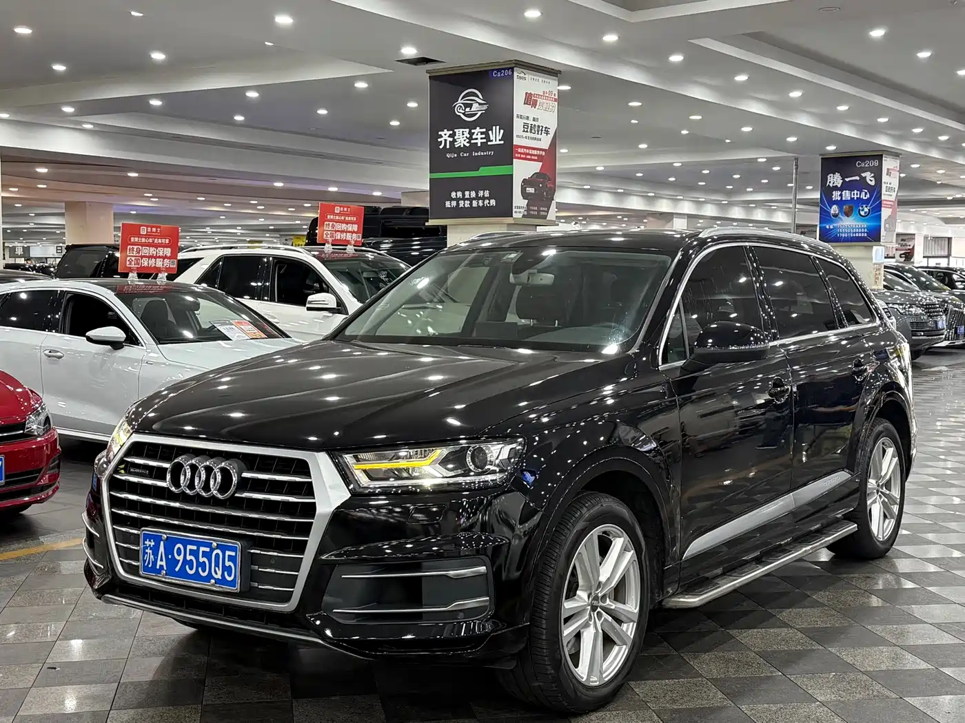 Фото 1 - Audi Q7