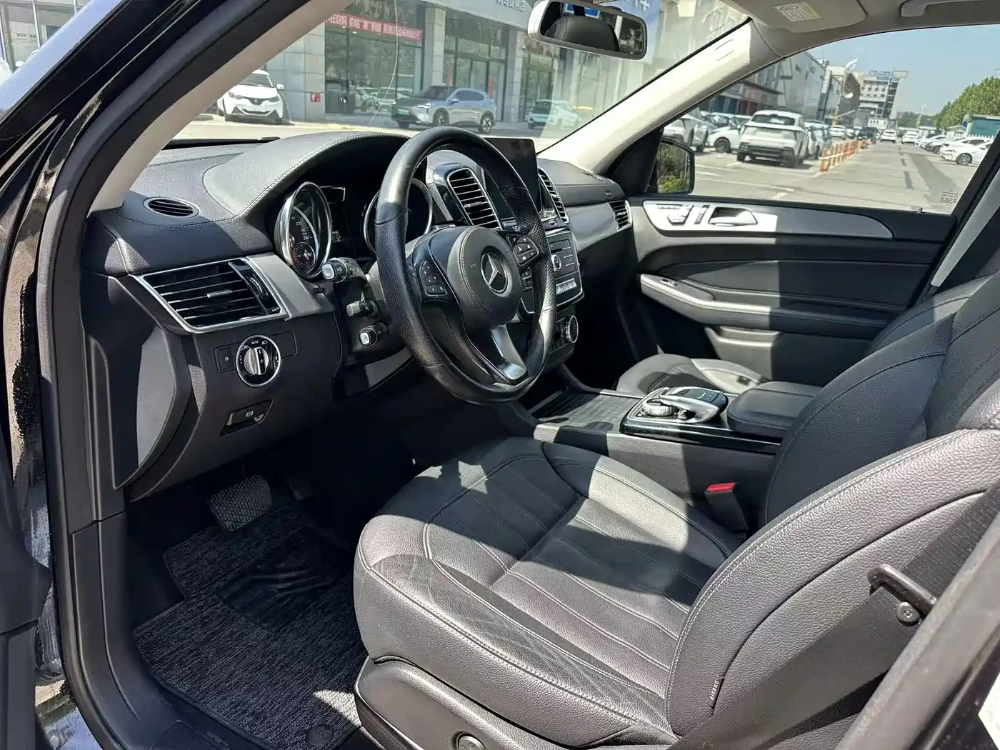 Mercedes-Benz GLS 2018 Facelift GLS 320 4MATIC фото 7