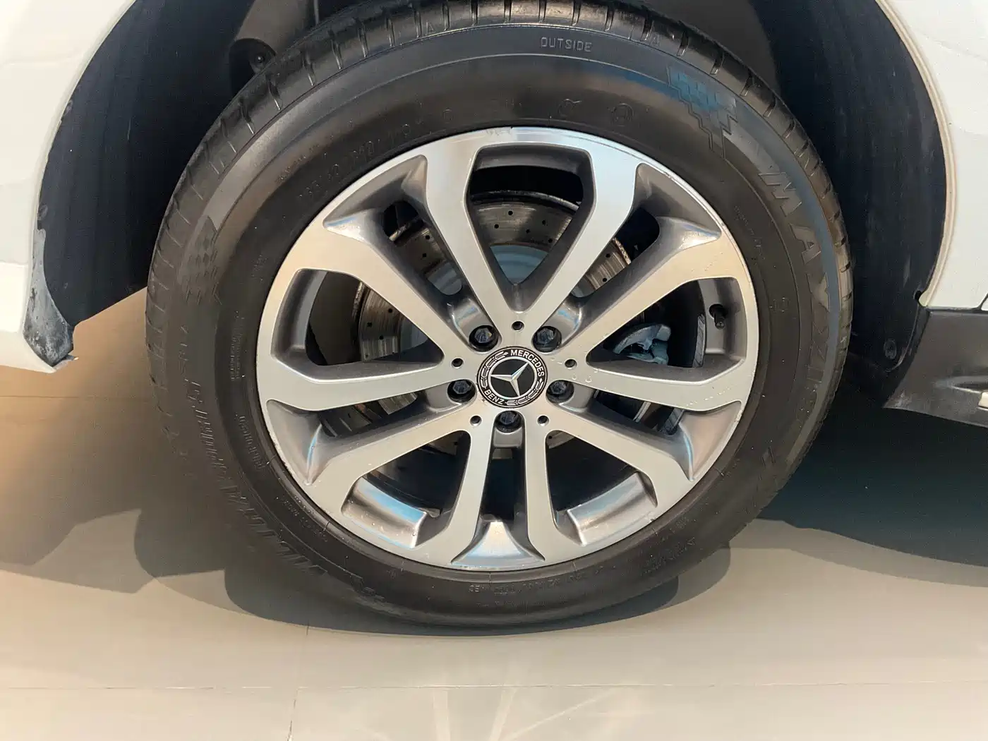 Mercedes-Benz GLE 2017 GLE 320 4MATIC Luxury фото 18