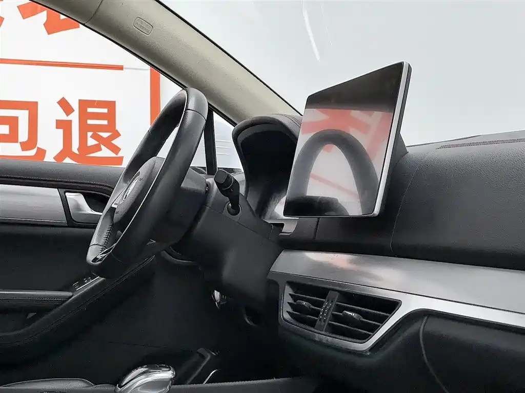 BYD Tang New Energy 2018 DM 2.0T AWD Smart Connection Enjoy Edition 7-Seater China V фото 22