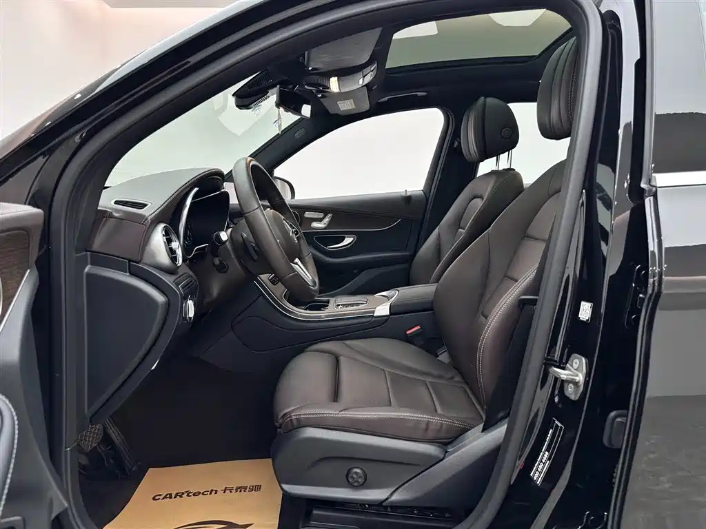 Mercedes-Benz GLC 2022 GLC 300 L 4MATIC Dynamic Collector's Edition фото 8