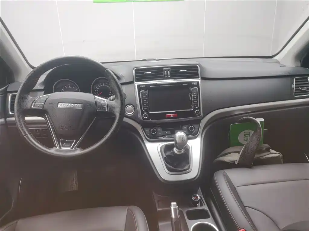 Haval M6 2018 1.5T Manual 2WD Elite фото 6