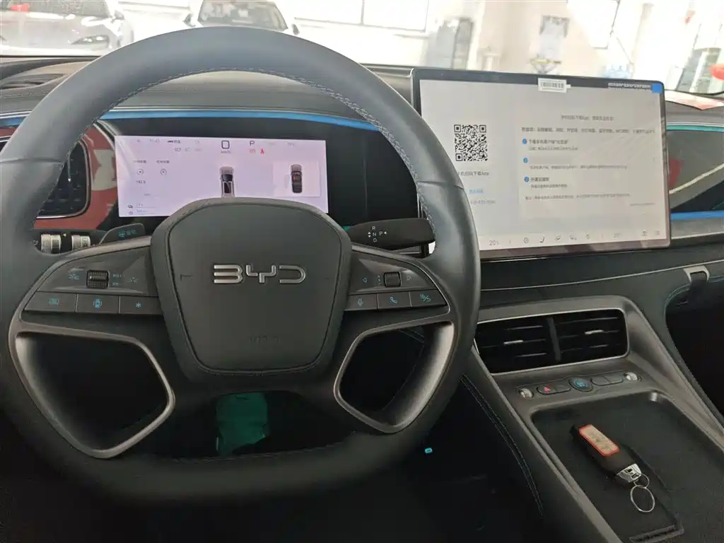 BYD Hai Shi 07 DM-i 2025 150 Pilot+ Edition фото 10