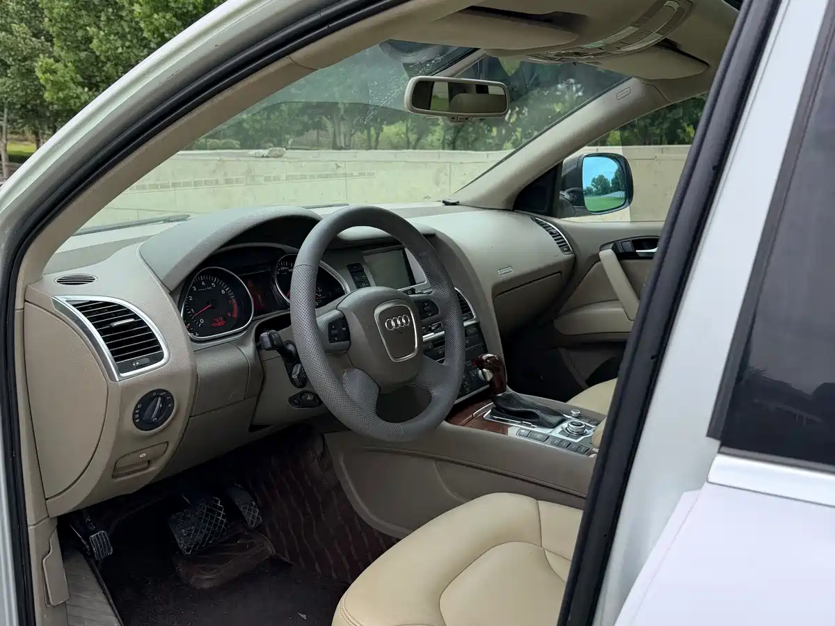 Audi Q7 2007 3.6 FSI quattro Luxury фото 5