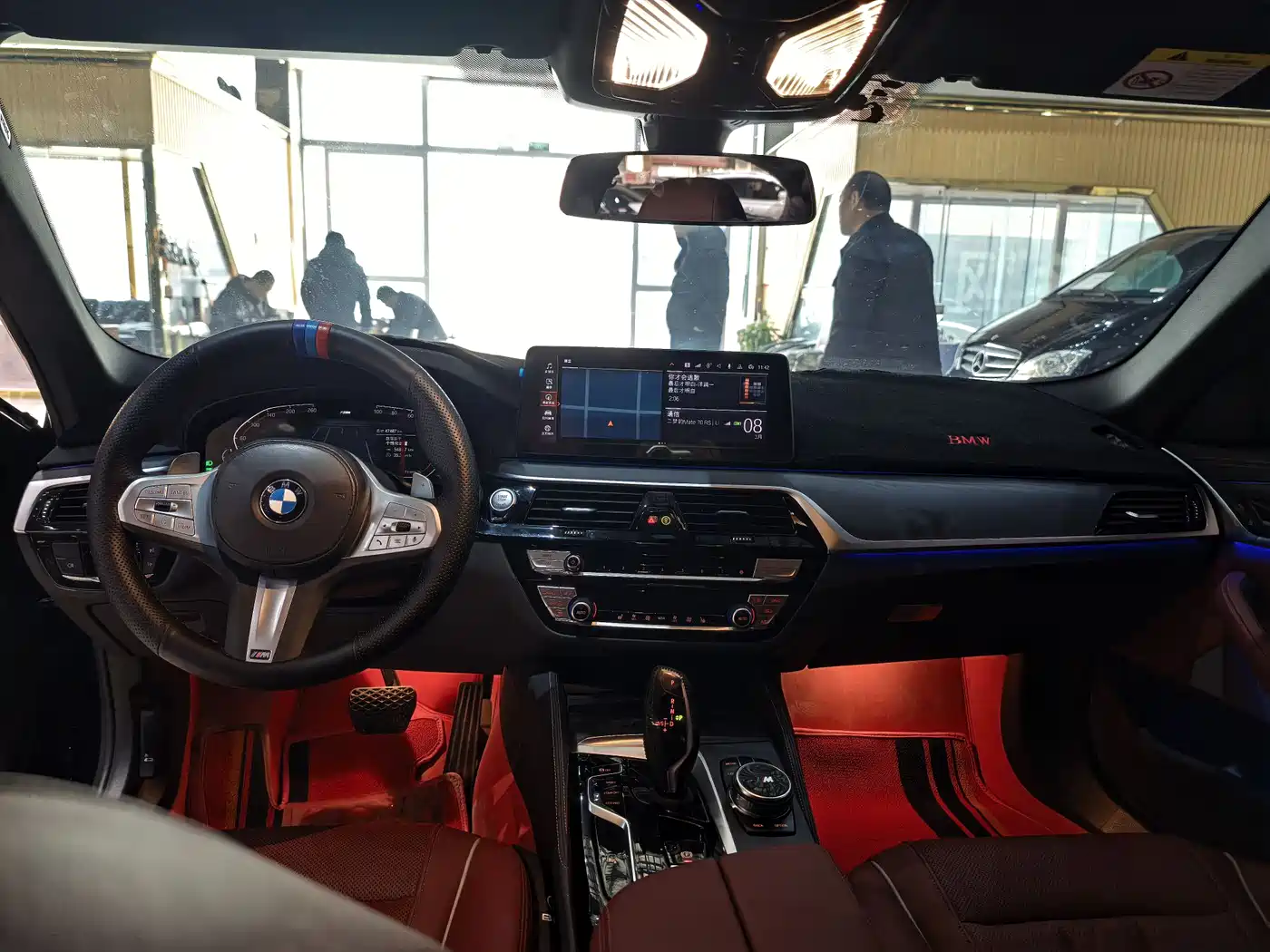 BMW 5 Series 2023 Facelift 530Li Leading M Sport Package фото 8