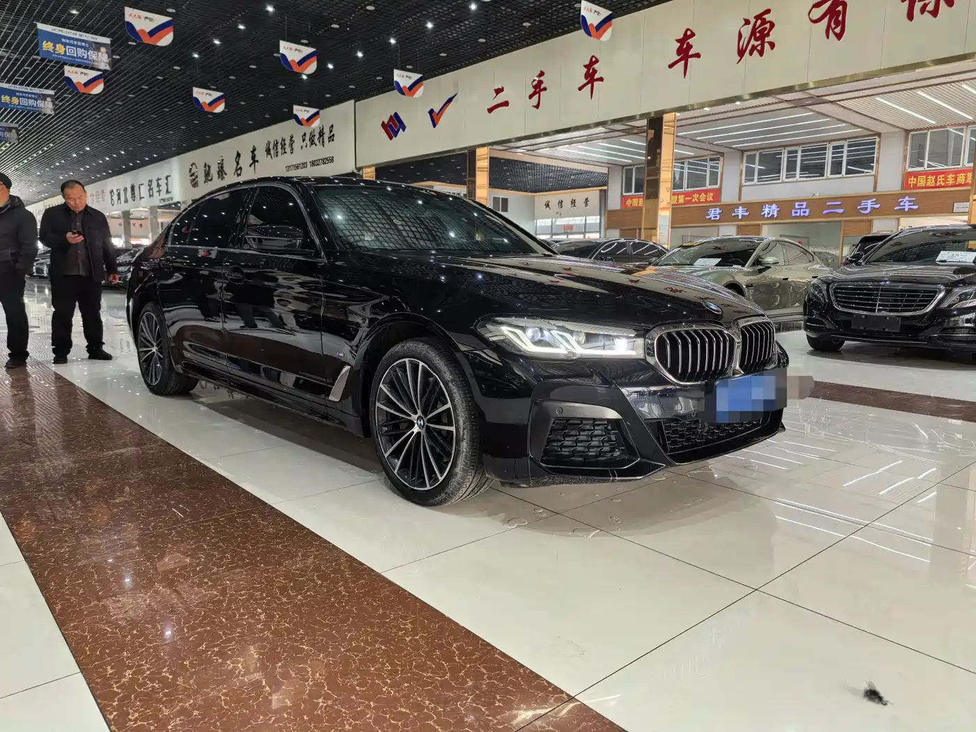 BMW 5 Series 2023 Facelift 530Li Leading M Sport Package фото 3