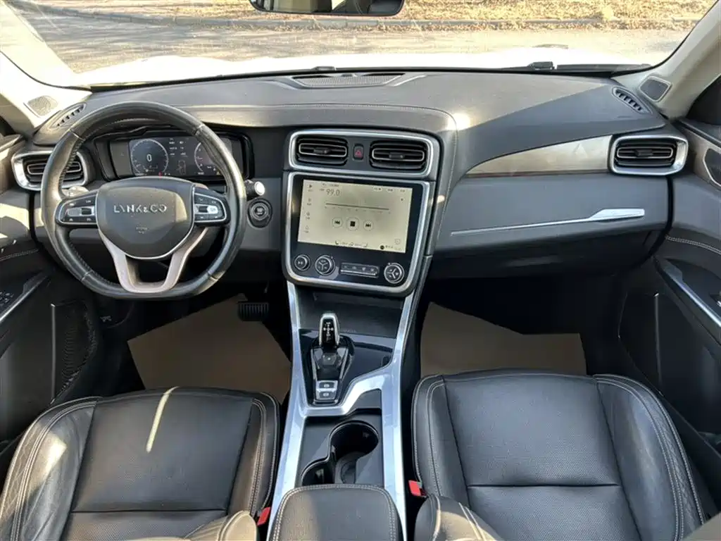Lynk & Co 01 2017 2.0T 2WD Pro Version фото 12