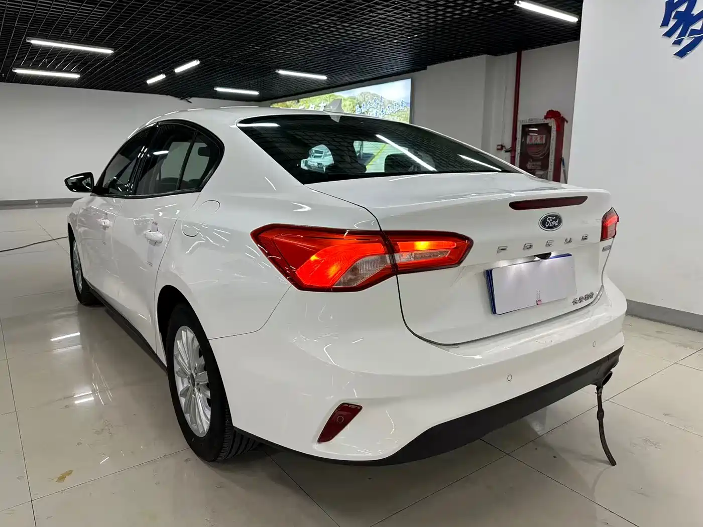 Ford Focus 2019 2019 Sedan EcoBoost 180 Automatic Fengchao