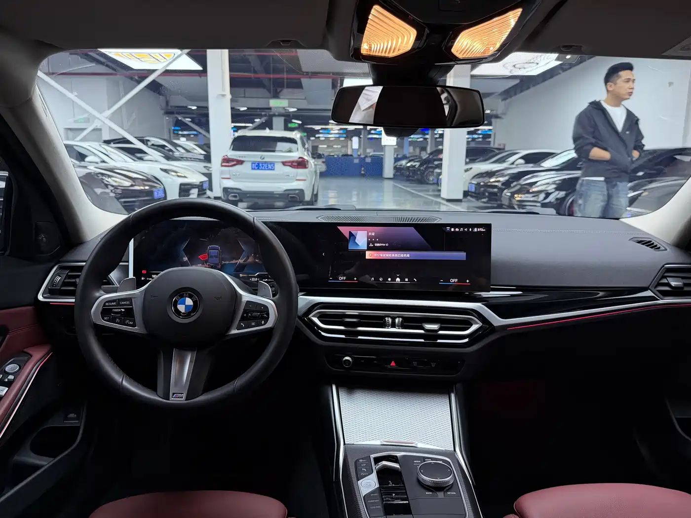 BMW 3 Series 2024 325Li M Sport Shadowline Package фото 9