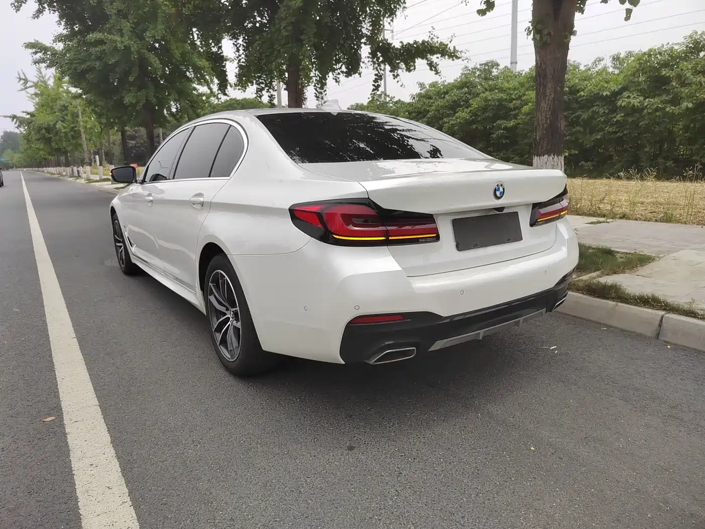 BMW 5 Series 2022 Model Second Facelift 525Li M Sport Package фото 11